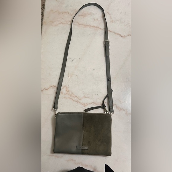 Rae Dunn Women’s Leather and Suede Green Crossbody Bag Purse Double Top Zippers - Picture 2 of 12